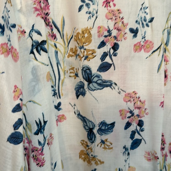 Chelsea & Theodore Pullover Floral Blouse Size XL - Picture 2 of 8